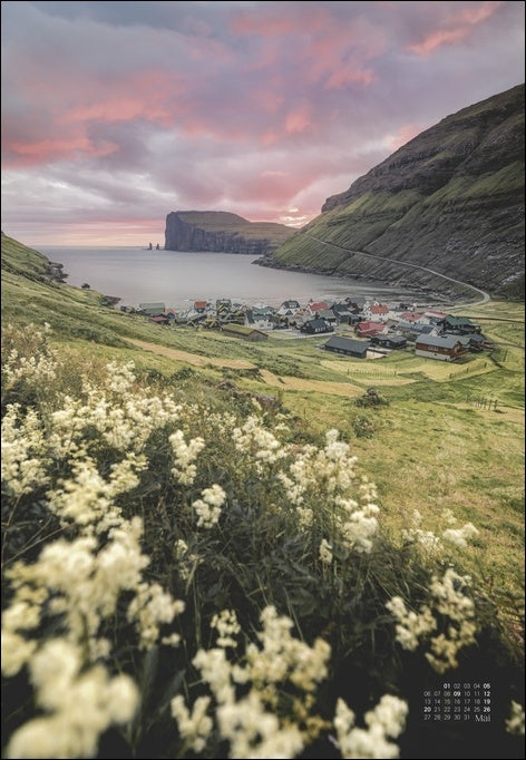 Scandinavian Dreams - Poster-Wandkalender 2024 - 38 x 54 cm - Heye Verlag