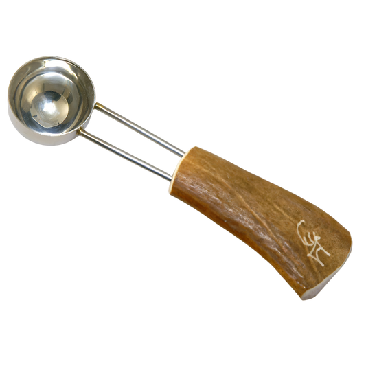 Coffee scoop with reindeer horn and engraving - Kero
