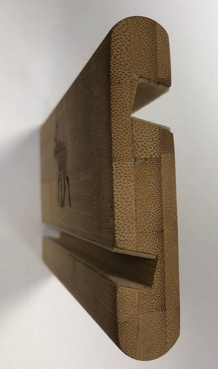 Tablet-Halter mit Elch - Holz