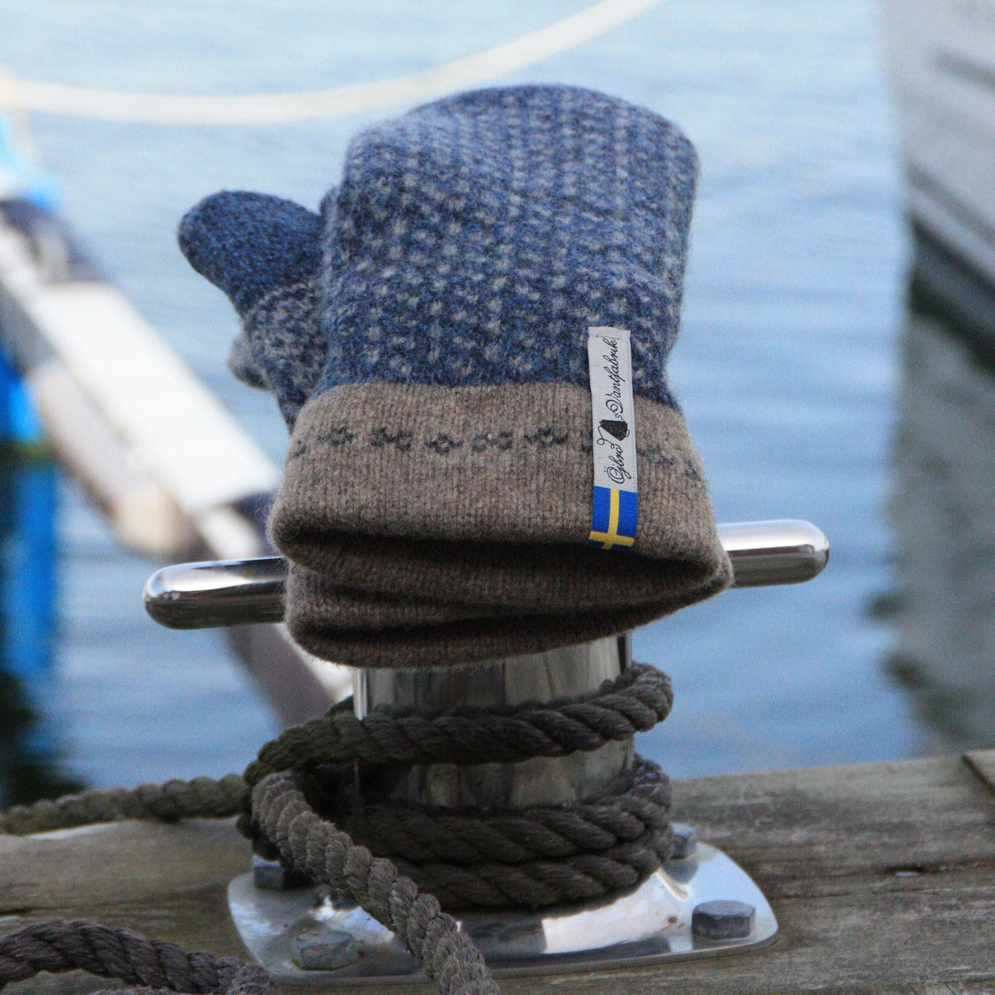 Skaftö marine - Fausthandschuhe mit Wildleder