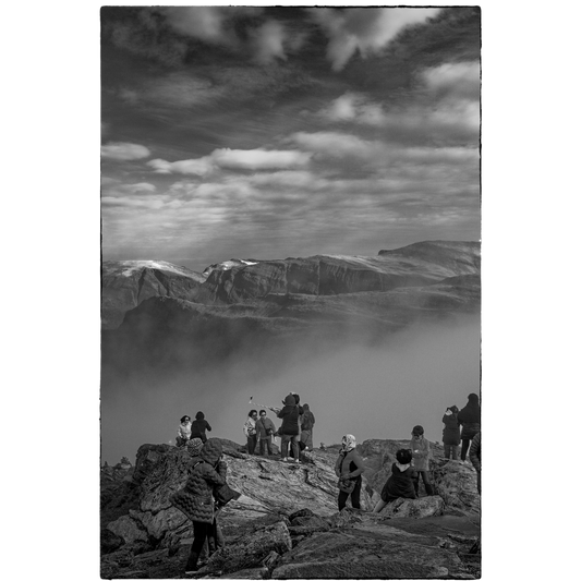 Poster Dalsnibba - Zwischen den Wolken