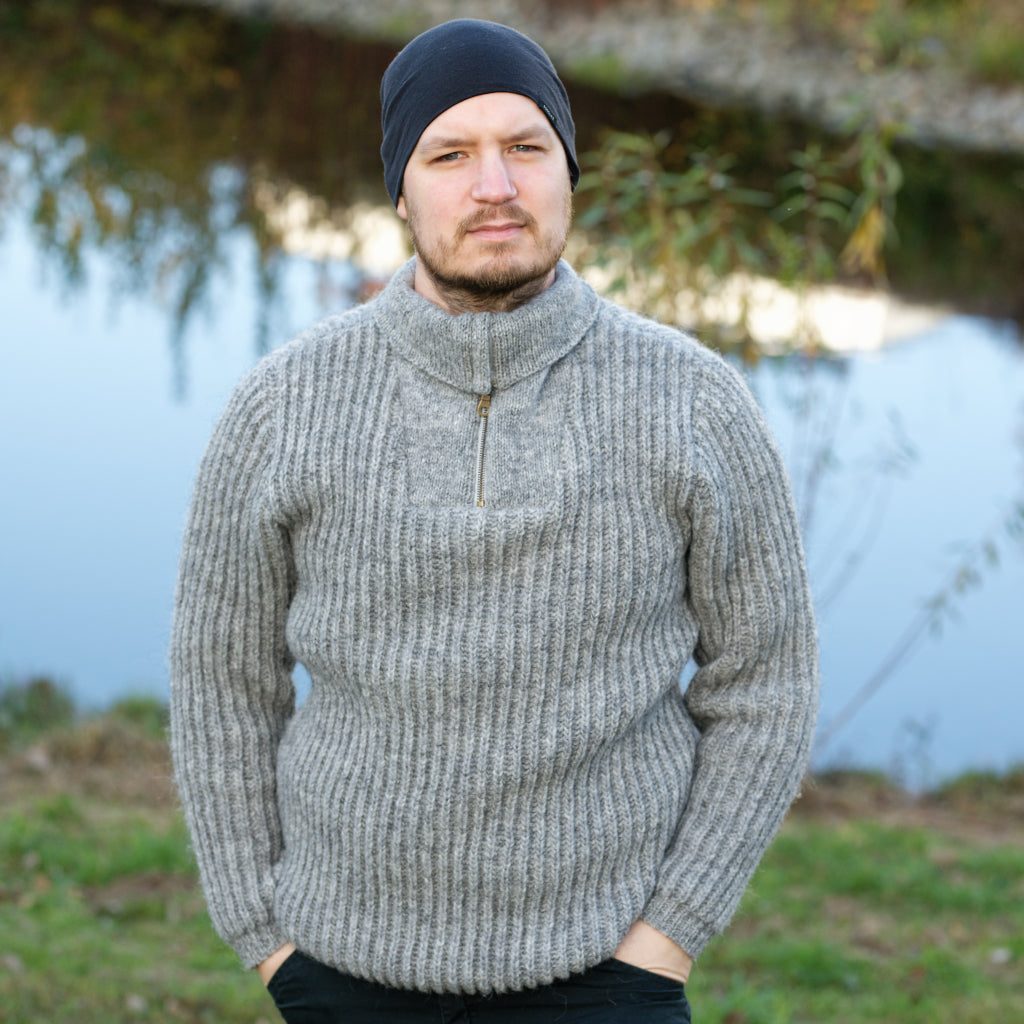 Salka - Island Wolltroyer - Herrenpullover - Grau