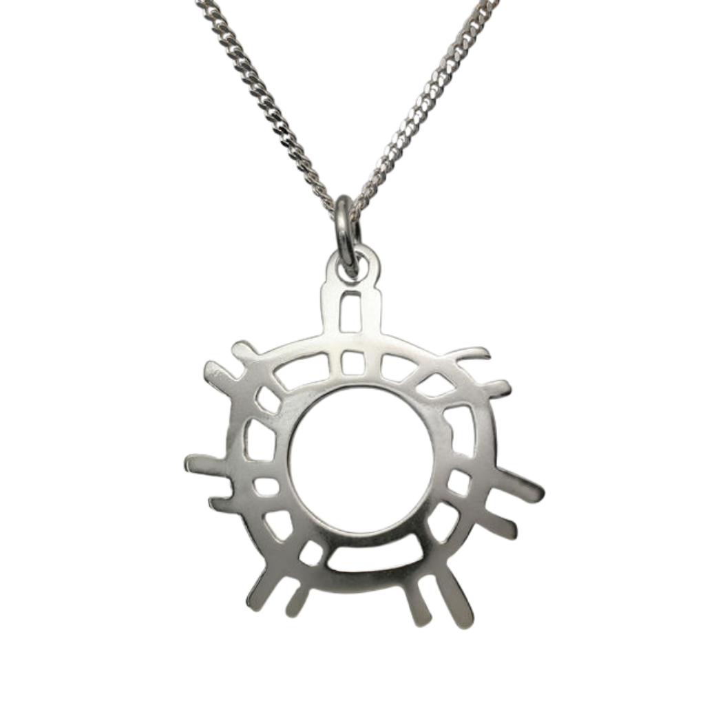 Aurinko - Sonne - Samischer Anhänger - 40 mm - mit Silberkette 45 cm