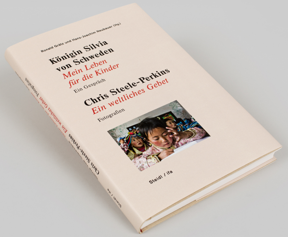 Silvia Queen of Sweden, My Life for the Children / A Secular Prayer