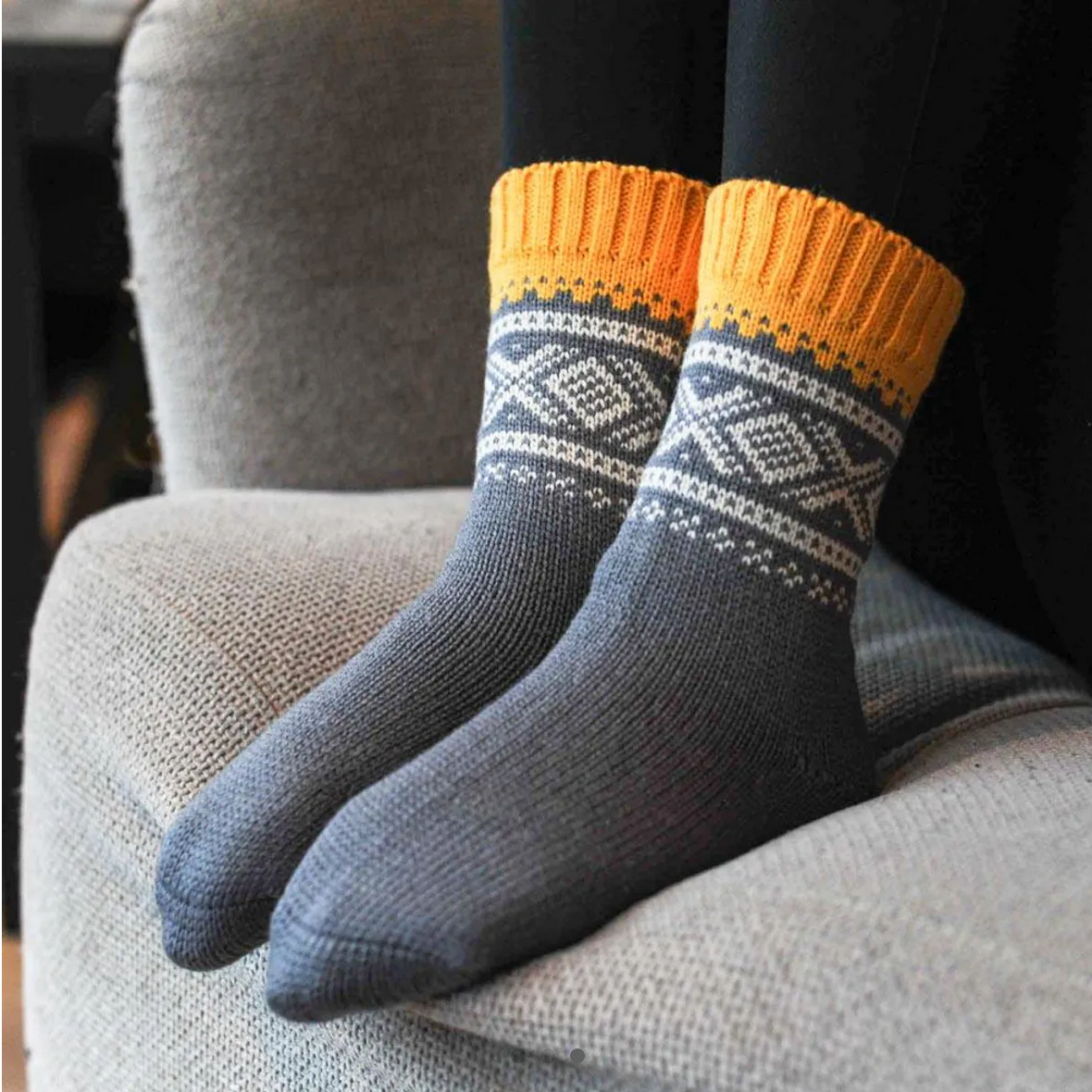 Wollsocken mit norwegischem Marius-Muster - Gelb / Weiß / Grau