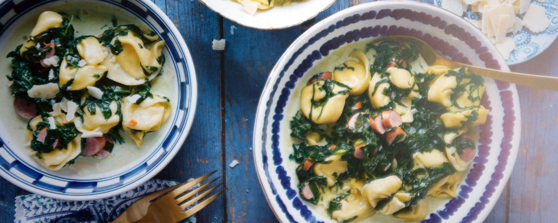 Tortellini-Topf mit Spinat & Wurst – einfach, sättigend und perfekt fürs Camping