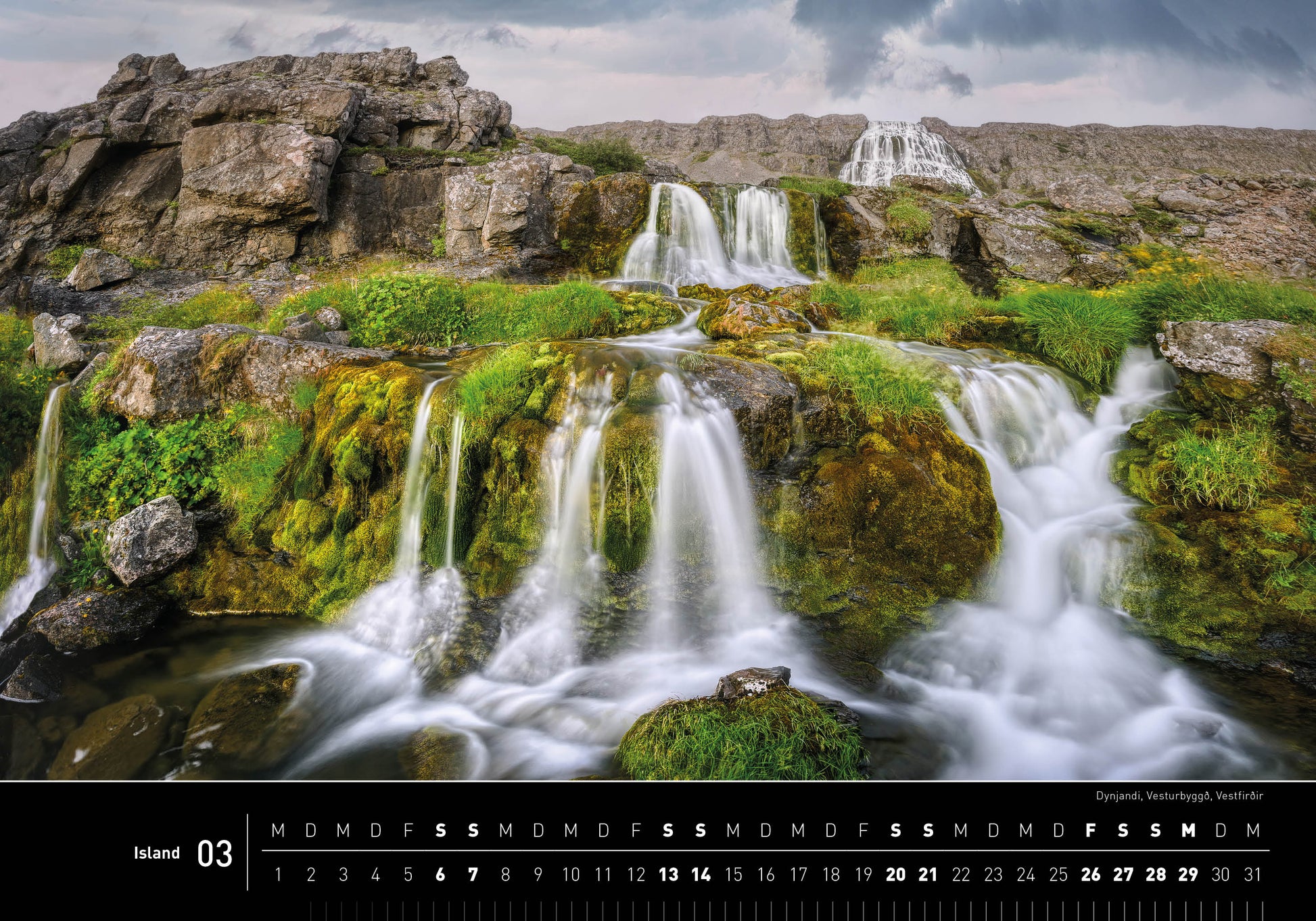 Island - 360° Premium-Wandkalender 2027 - 50 x 35 cm - 360Grad Medien