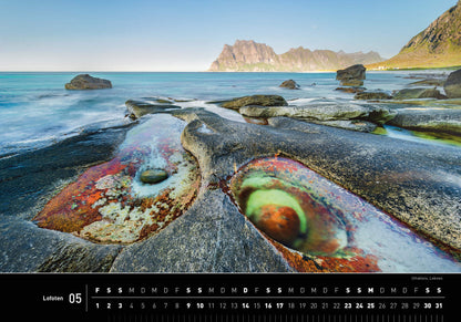 Lofoten - 360° Premium-Wandkalender 2026 - 50 x 35 cm - 360Grad Medien