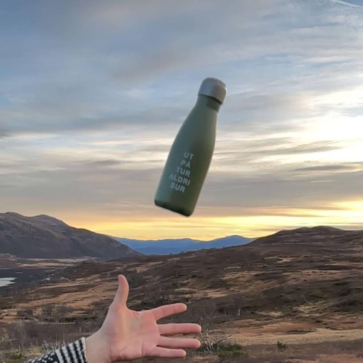 Thermosflasche - Olivgrün - 0,35 Liter Inhalt