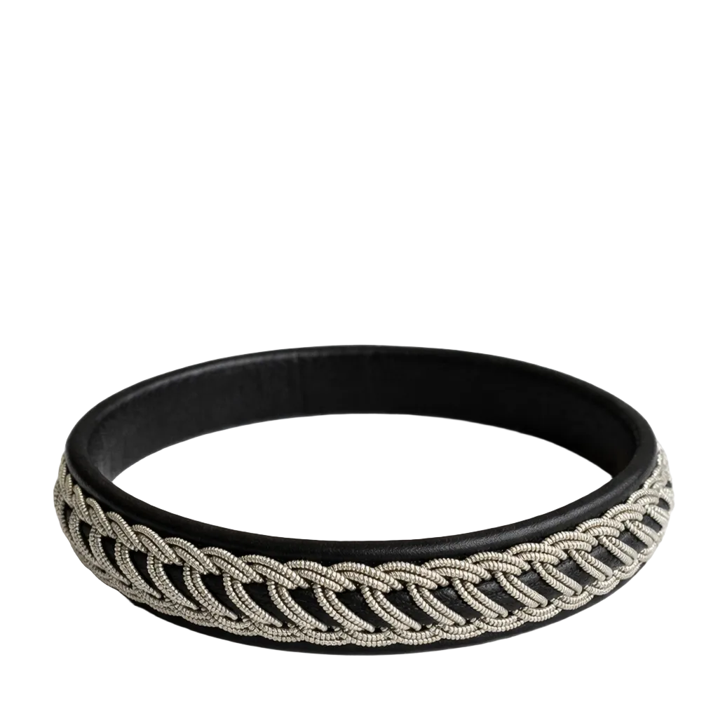 Traditionelles Sami-Armband, Makramee-Flechtung