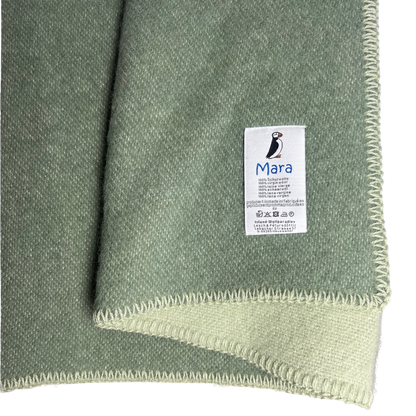 Wool blanket with polar bear motif - natural white / light grey - 140 x 200 cm